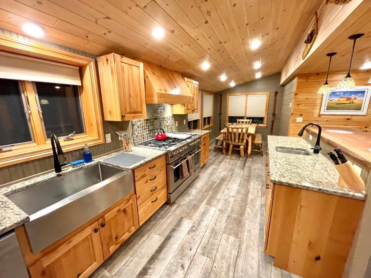Hotel Adirondack Lake Cabins Indian Lake Exteriér fotografie